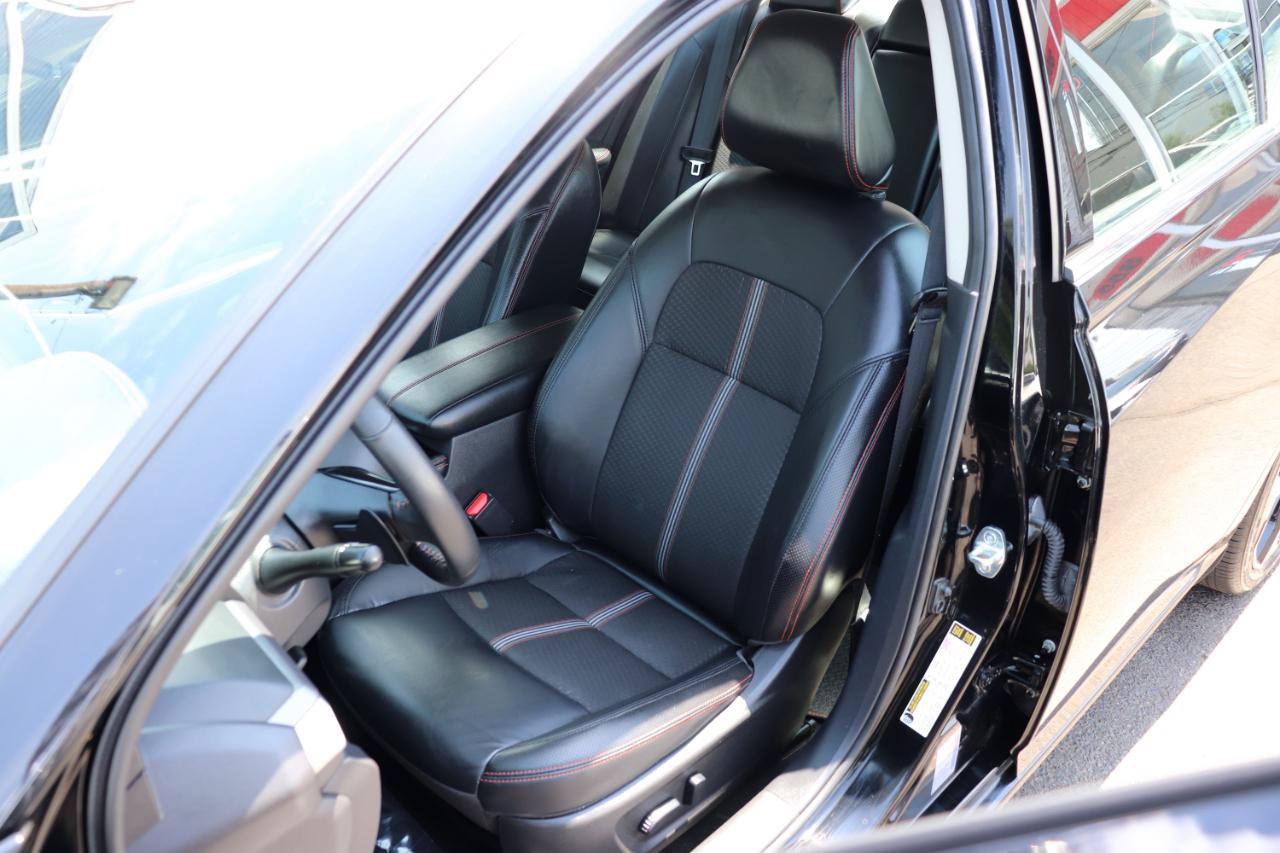 Used 2024 Nissan Altima 2.5 SR FWD image 11