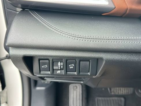Used 2021 Subaru Outback Touring XT AWD/4WD image 20