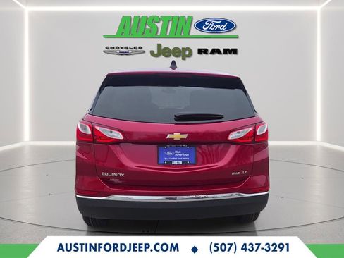 Used 2021 Chevrolet Equinox LT image 4