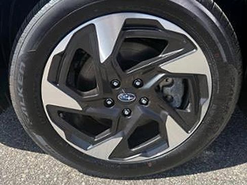 Certified 2025 Subaru Crosstrek 2.5i Limited AWD/4WD image 15