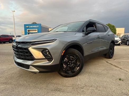 New 2026 Chevrolet Blazer LT w/ Convenience Package AWD/4WD image 1