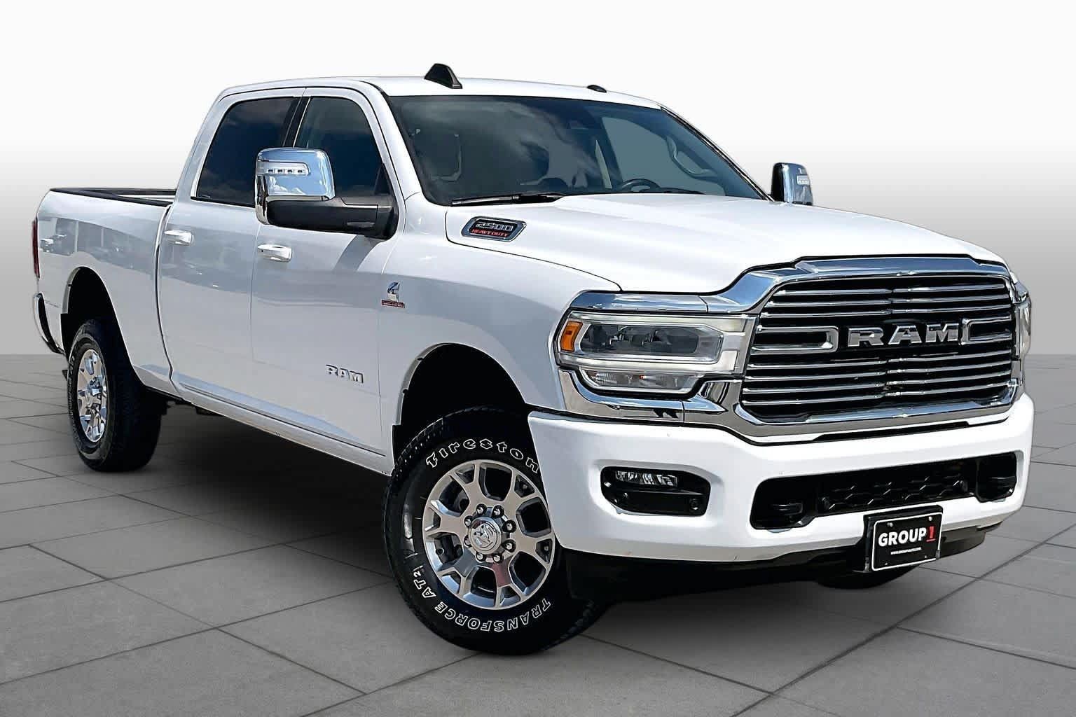 Used 2024 RAM 2500 Laramie w/ Safety Group AWD/4WD image 3