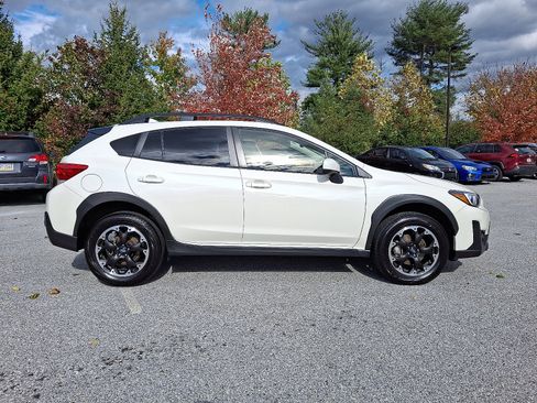 Certified 2023 Subaru Crosstrek 2.0i Premium image 7