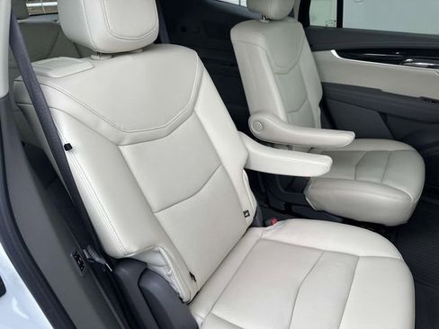Certified 2023 Cadillac XT6 Premium Luxury w/ Technology Package image 28