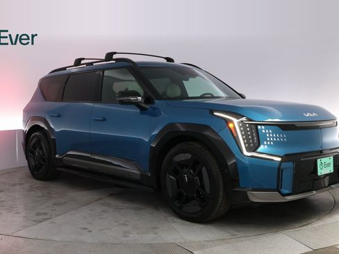 Used 2024 Kia EV9 GT-Line image 4