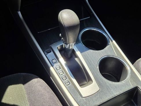 Used 2013 Nissan Altima 2.5 S FWD image 23