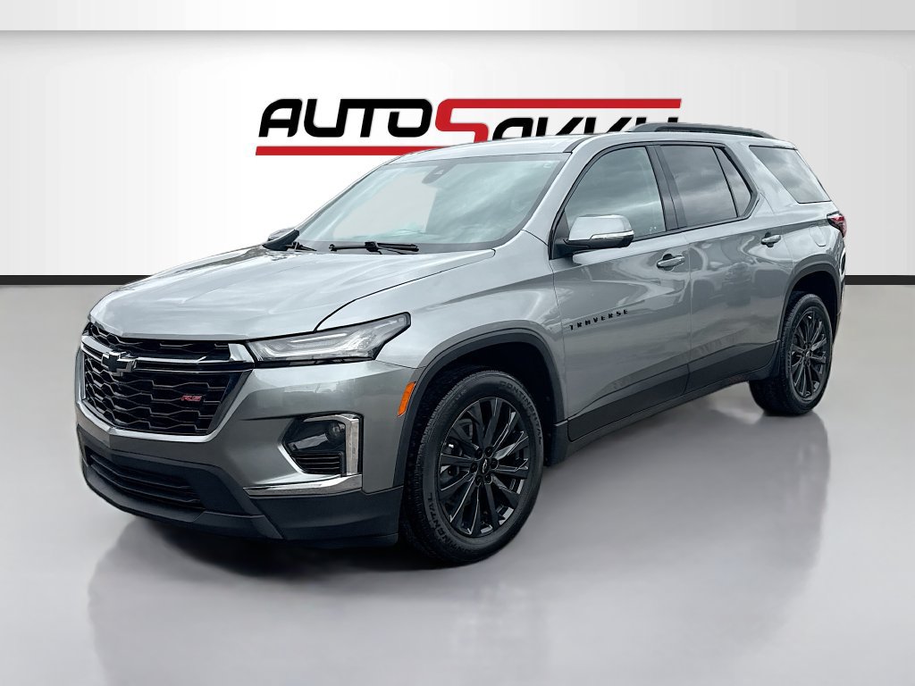 Used 2023 Chevrolet Traverse RS FWD image 3