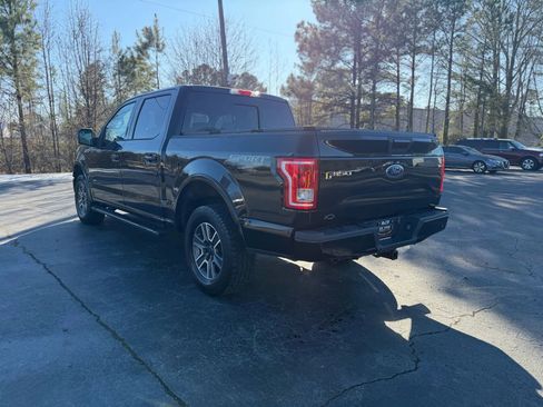 Used 2016 Ford F150 XLT w/ Equipment Group 302A Luxury image 12