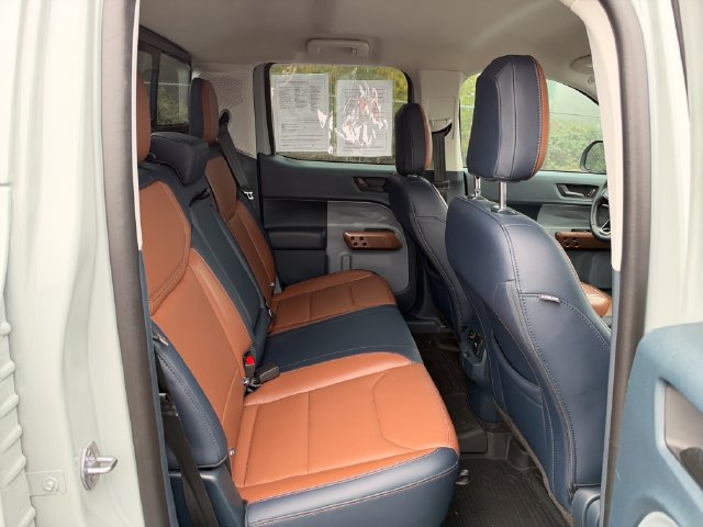 Used 2023 Ford Maverick Lariat w/ Lariat Luxury Package FWD image 10