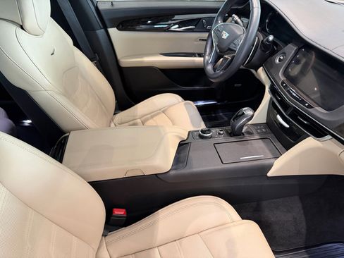 Used 2020 Cadillac CT6 Premium Luxury image 8