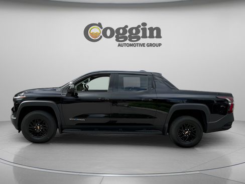New 2026 Chevrolet Silverado EV LT image 2