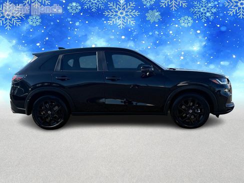 Used 2024 Honda HR-V Sport image 8
