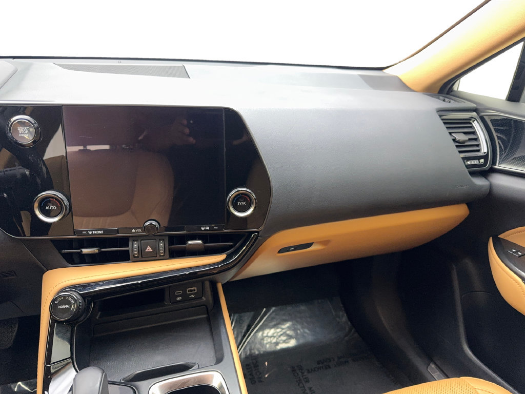 Used 2025 Lexus NX 250 FWD image 56