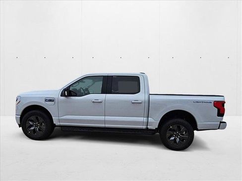 New 2025 Ford F150 Lightning Flash image 10
