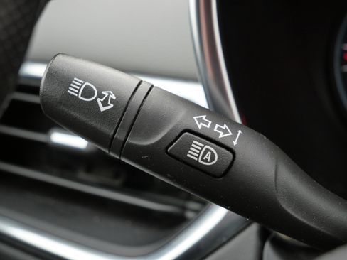 Used 2022 Chevrolet Equinox LT image 34