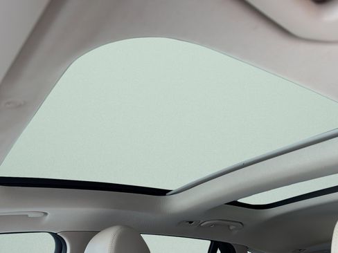 Certified 2022 Mercedes-Benz GLC 300 image 20