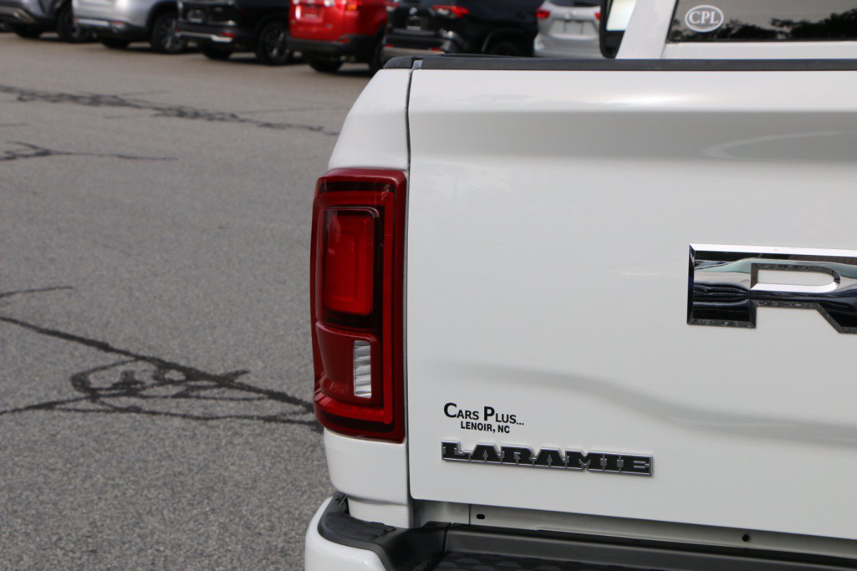 Used 2025 RAM 2500 Laramie AWD/4WD image 6