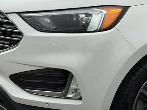 Certified 2024 Ford Edge Titanium AWD/4WD image 27