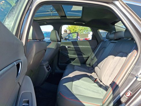 Used 2022 Hyundai Sonata SEL Plus image 10