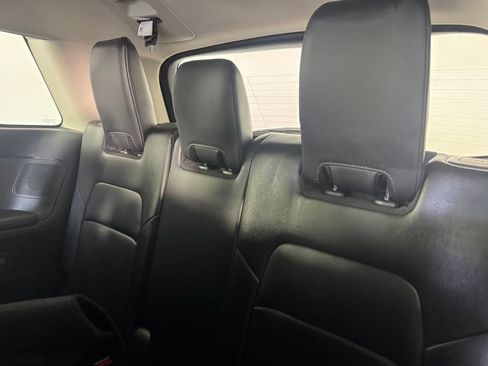 Used 2025 Nissan Pathfinder Platinum w/ Cargo Package FWD image 11