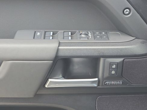 New 2026 Land Rover Defender 110 X AWD/4WD image 28