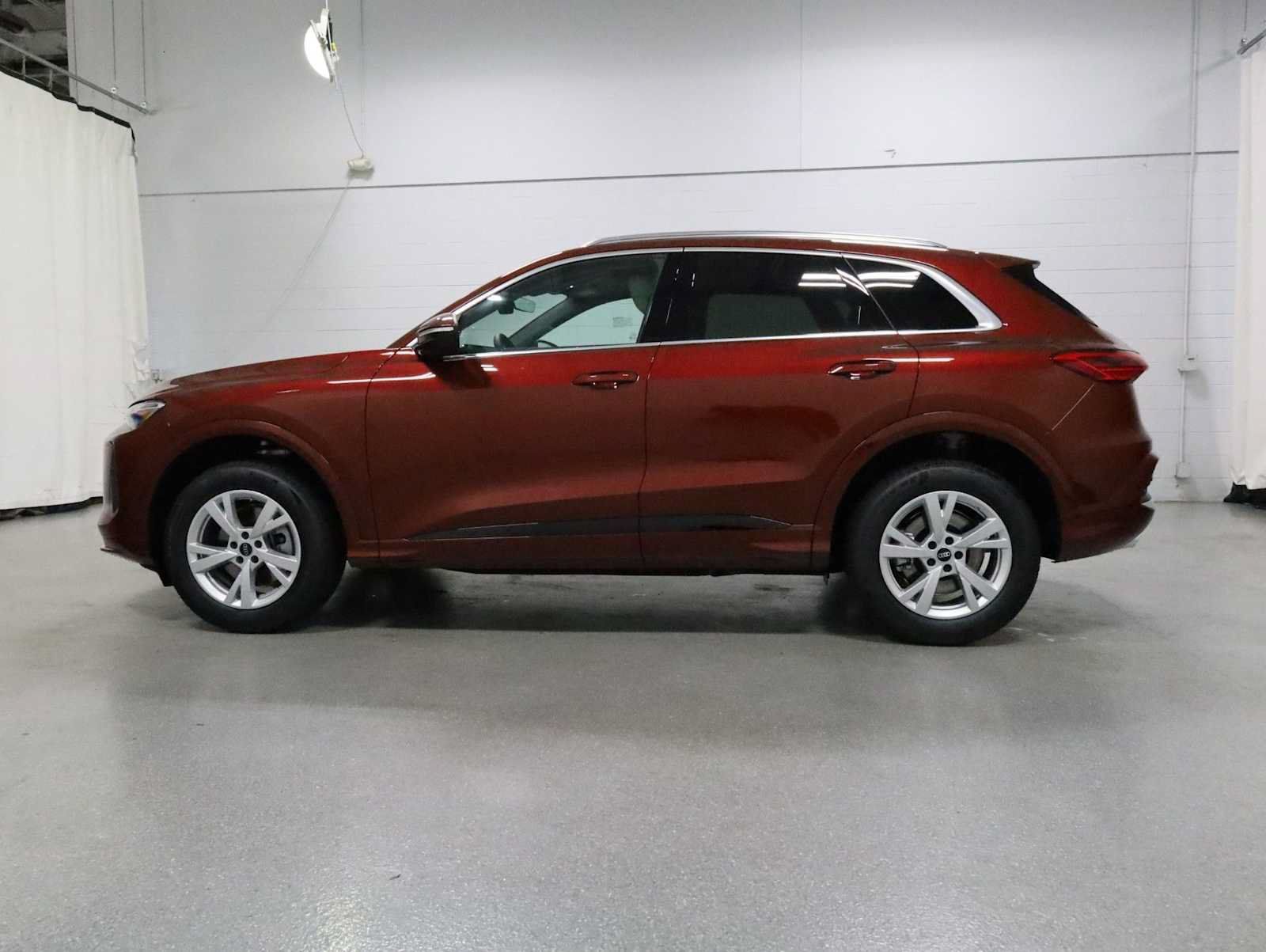 New 2026 Audi Q5 Premium AWD/4WD image 2