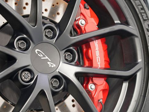 Used 2023 Porsche 718 Cayman GT4 image 46