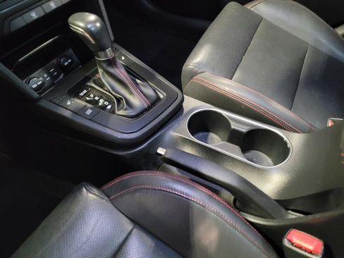 Used 2018 Hyundai Elantra Sport FWD image 26