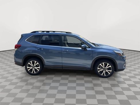 Used 2020 Subaru Forester Limited AWD/4WD image 3