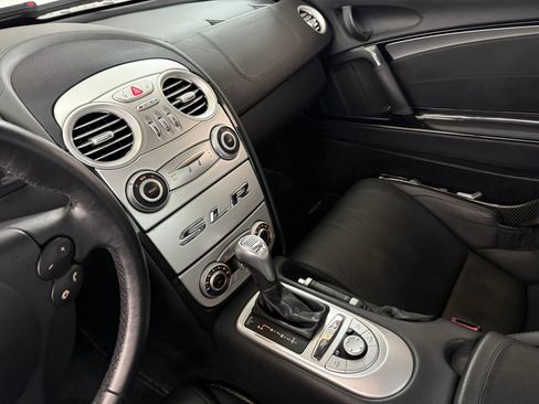 Used 2006 Mercedes-Benz SLR image 35