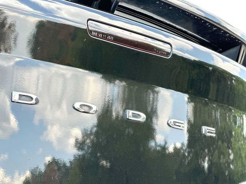 Used 2013 Dodge Avenger SE FWD image 15