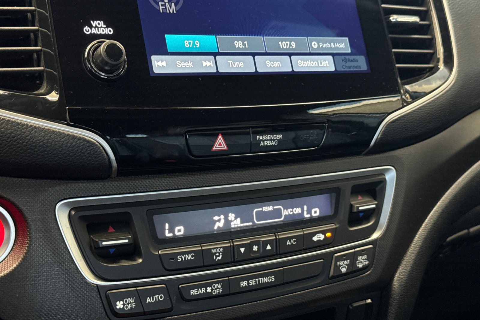Certified 2023 Honda Passport TrailSport image 21