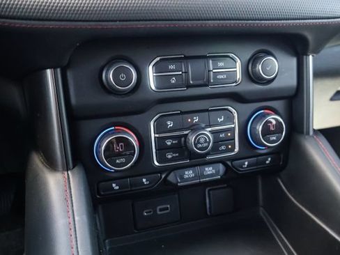 Used 2022 Chevrolet Tahoe RST w/ Luxury Package RWD image 14