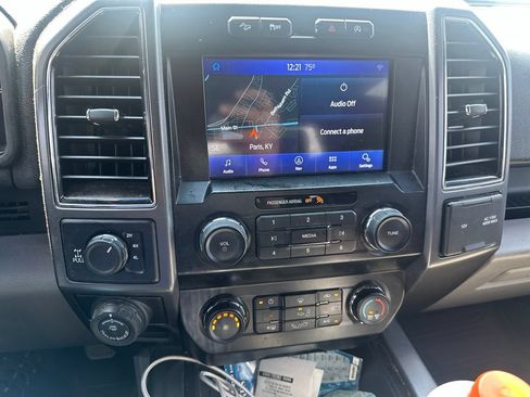 Used 2020 Ford F150 XLT w/ Equipment Group 302A Luxury AWD/4WD image 10