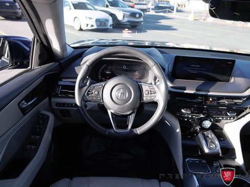 Used 2024 Acura MDX SH-AWD w/ Advance Package image 2