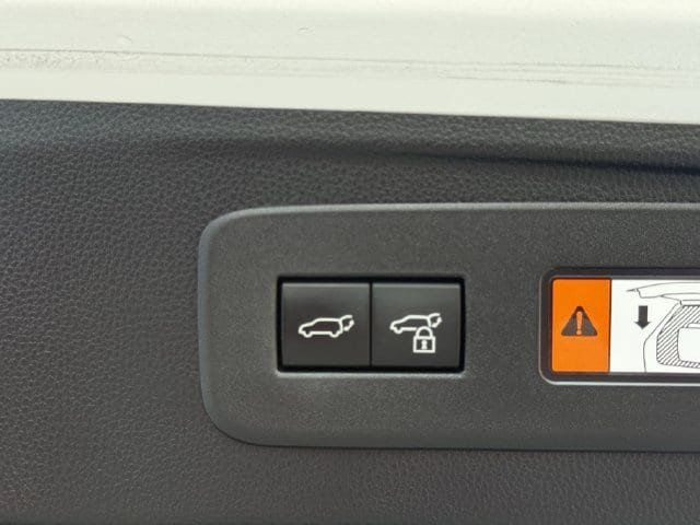 Used 2025 Lexus GX 550 w/ Accessory Package (2T) AWD/4WD image 35