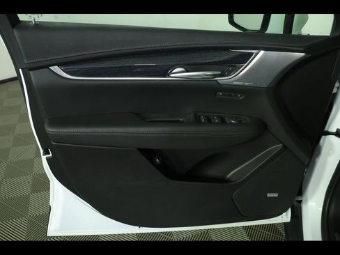 Used 2023 Cadillac XT5 Premium Luxury w/ LPO, Floor Liner Package AWD/4WD image 27