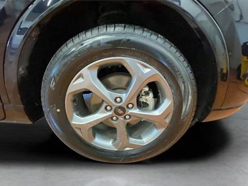 Used 2023 Ford Escape ST-Line image 34