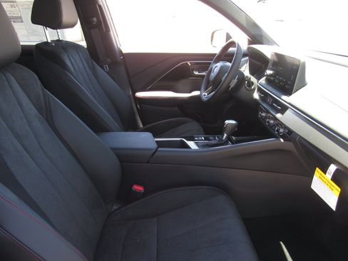 Certified 2025 Acura ADX A-Spec FWD image 9