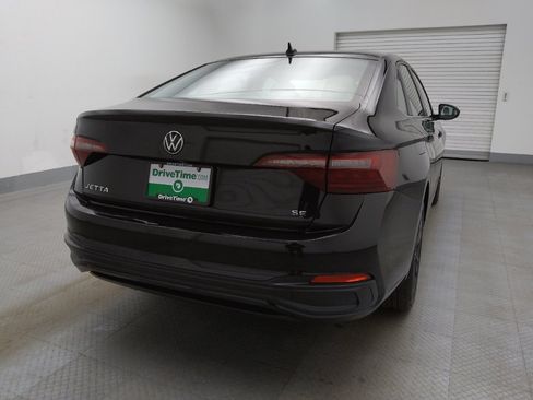 Used 2022 Volkswagen Jetta SE w/ Panoramic Sunroof Package image 7