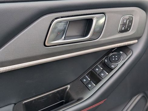 New 2026 Ford Explorer ST-Line image 26