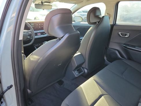 New 2026 Kia K4 FWD image 15