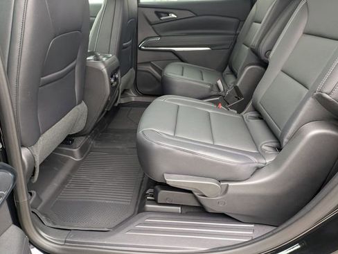 New 2026 Chevrolet Traverse LT w/ Sun and Wheel Package image 29