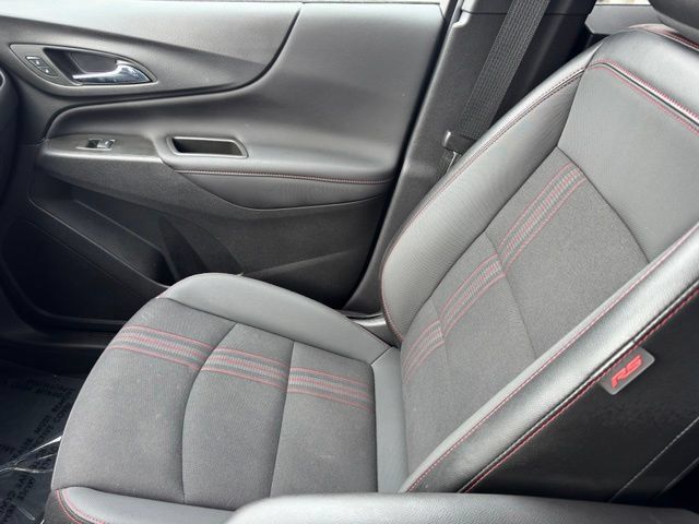 Certified 2024 Chevrolet Equinox RS w/ LPO, Floor Liner Package AWD/4WD image 24