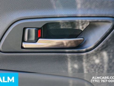 Used 2025 Toyota Crown Signia image 57