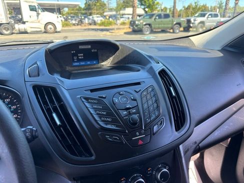 Used 2016 Ford Escape S FWD image 13