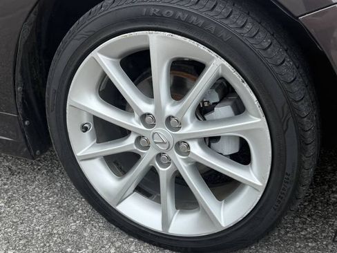 Used 2013 Lexus CT 200h FWD image 3