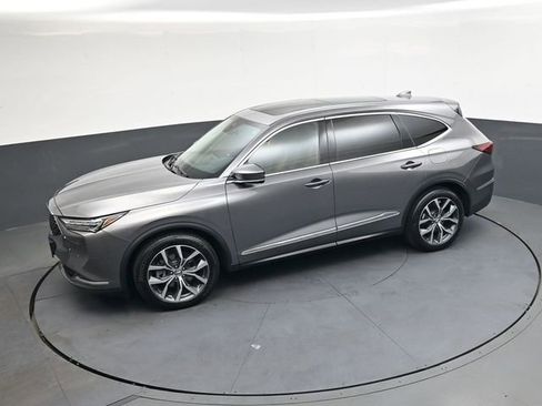 Used 2024 Acura MDX SH-AWD w/ Technology Package image 29