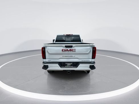New 2026 GMC Sierra 2500 Denali w/ Denali Reserve Package AWD/4WD image 7