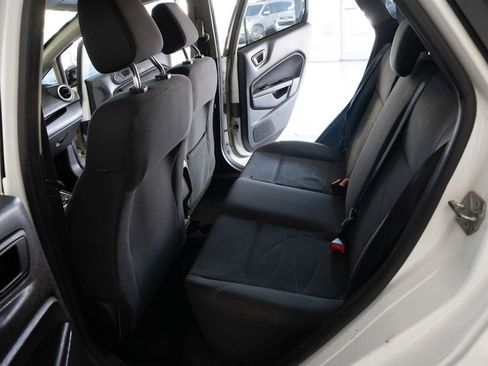 Used 2019 Ford Fiesta SE image 10